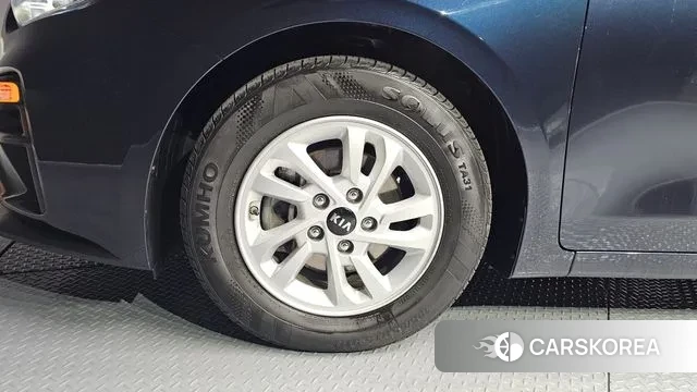 Kia Come New K3 id 3297527 из Кореи 15