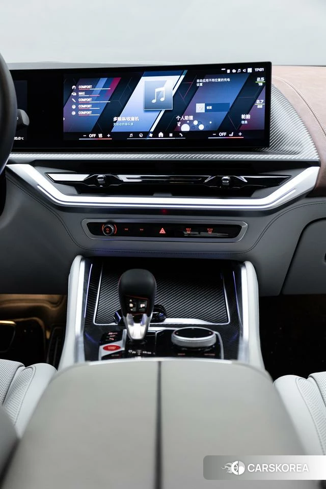 BMW XM id 4260702 из Китая 19