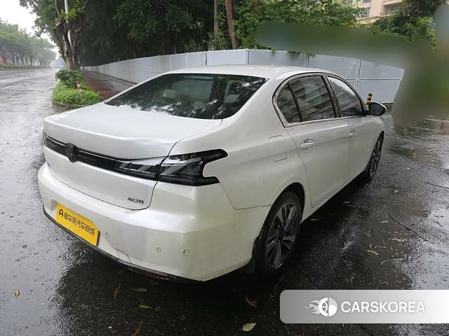 Peugeot 408 2024 Белый из Китая, фото 5