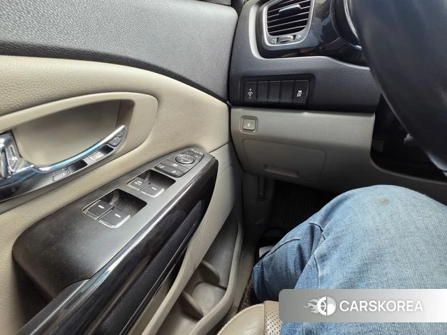 Kia The New Carnival 2018 Черный из Кореи, фото 5
