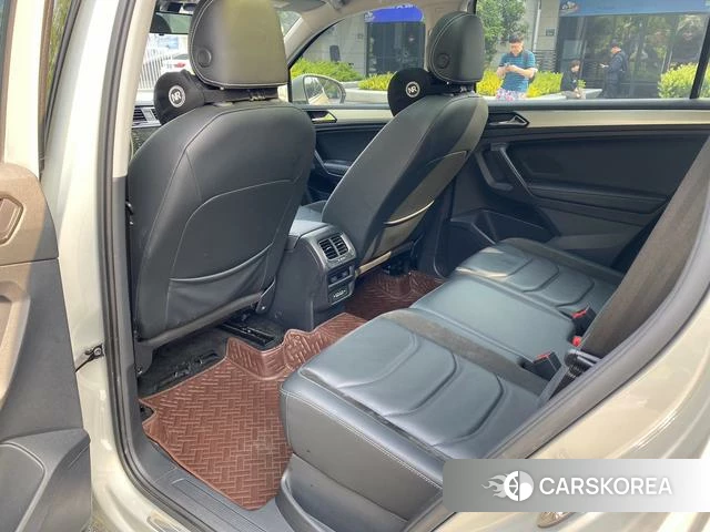 Volkswagen Tiguan L 2021 Шампань из Китая, фото 5
