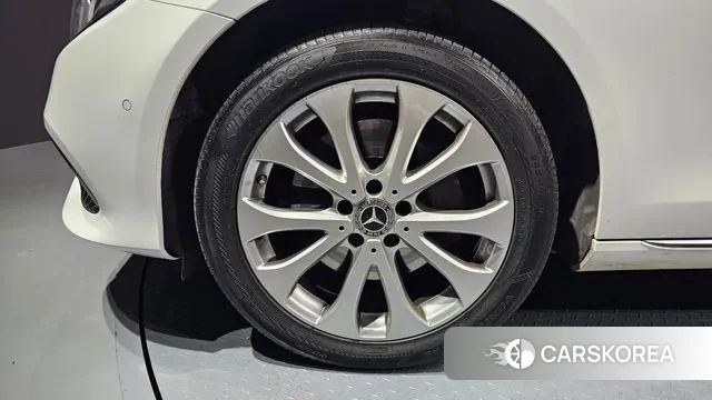 Mercedes-Benz E-Class W213 id 3598287 из Кореи 15