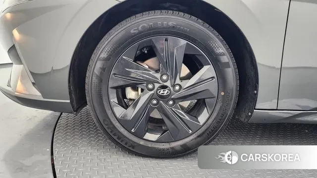 Hyundai Avante (CN7) id 3670877 из Кореи 15