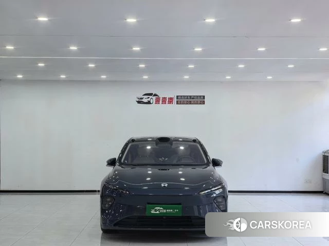 Weilai ET7 2022 Серебристо-серый из Китая, фото 5
