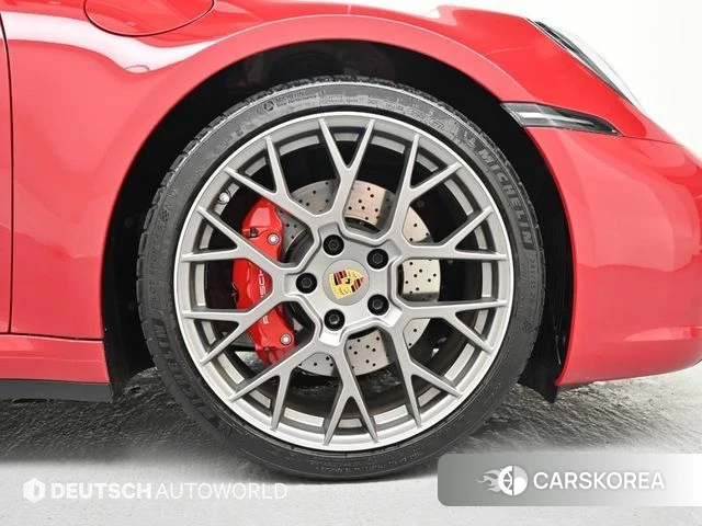 Porsche 911(992) id 4511248 из Кореи 15