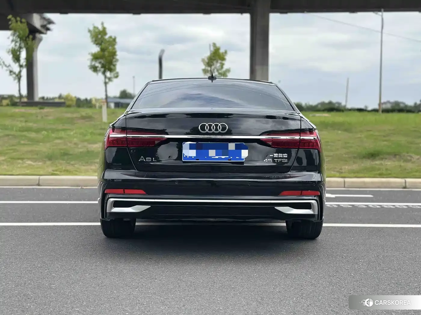 Audi A6L 2021 Черный из Китая, фото 5