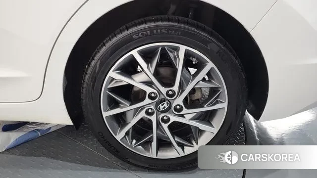 Hyundai The New Avante AD id 3362997 из Кореи 15