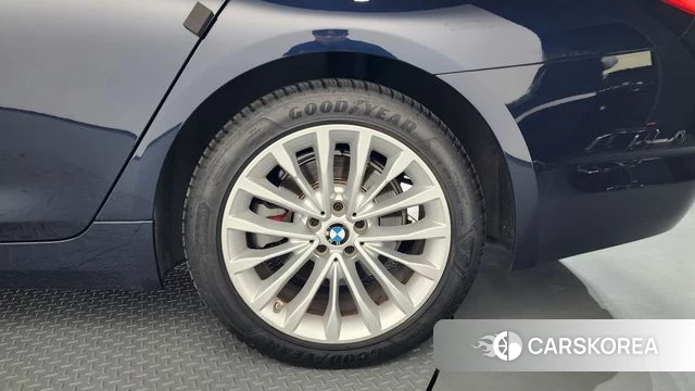 BMW 5 Series (G30) id 3853995 из Кореи 15