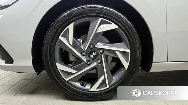 Hyundai The New Avante (CN7) id 3507321 из Кореи 15