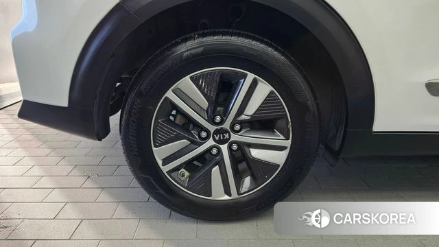 Kia The New Niro id 4776115 из Кореи 26
