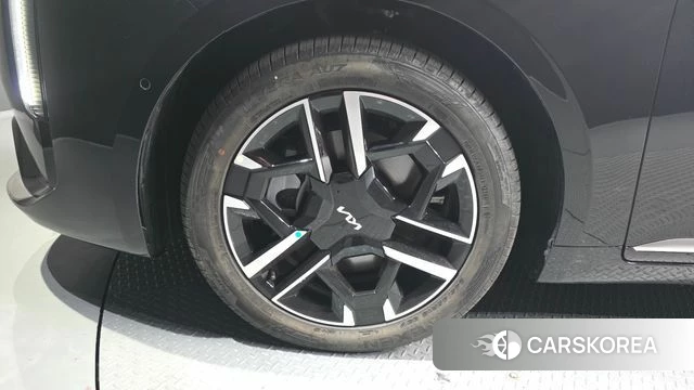 Kia The New K8 id 4487661 из Кореи 28