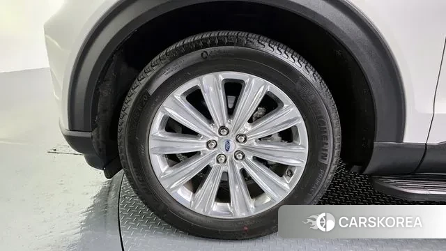 Ford Explorer 6th Generation id 3763777 из Кореи 15