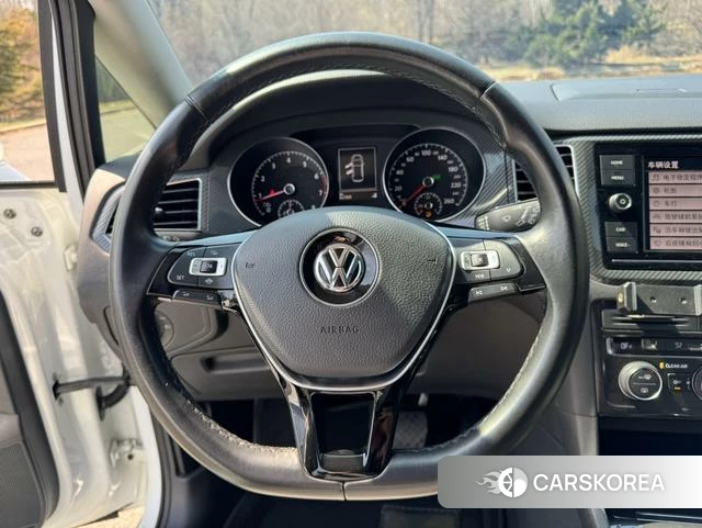 Volkswagen Golf*Jiayu id 4213617 из Китая 23