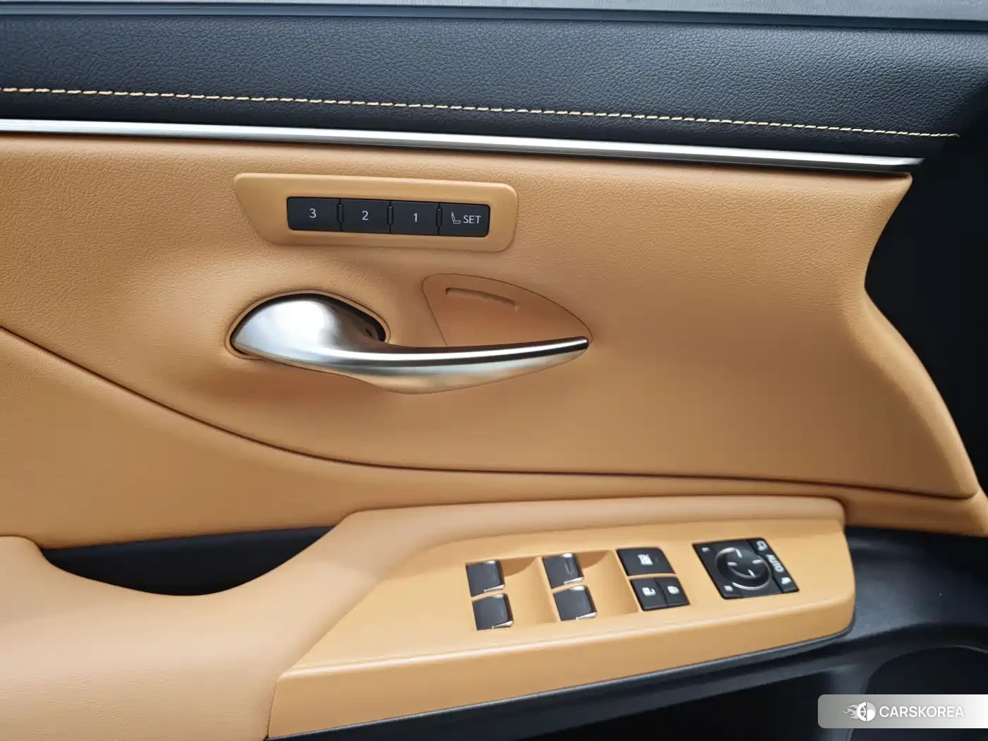 Lexus ES id 4539467 из Китая 14