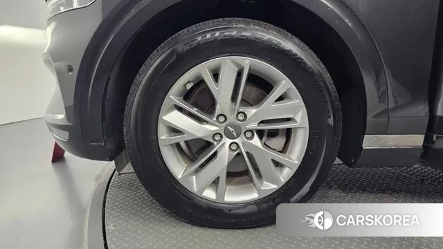 Genesis GV70 id 3002245 из Кореи 15