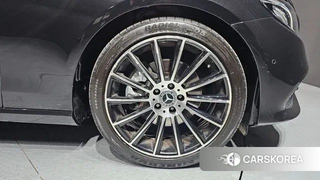 Mercedes-Benz E-Class W213 id 3672090 из Кореи 15