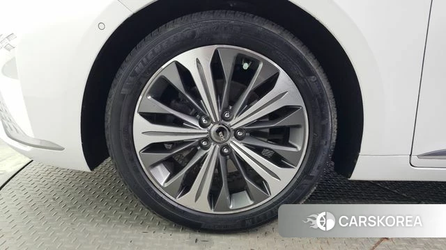 Kia K8 Hybrid id 4445117 из Кореи 30