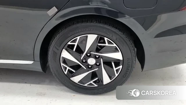 Hyundai The New Grandeur IG Hybrid id 3390971 из Кореи 13