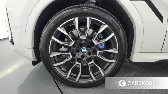BMW X6 (G06) id 4441860 из Кореи 33