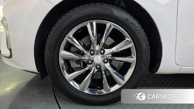 Kia The New Carnival id 4684425 из Кореи 32