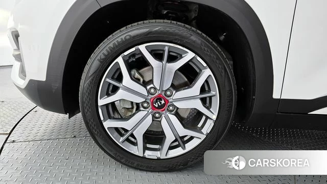 Kia Seltos id 3885314 из Кореи 15