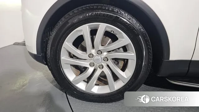 Land Rover Discovery 5 id 3526255 из Кореи 15