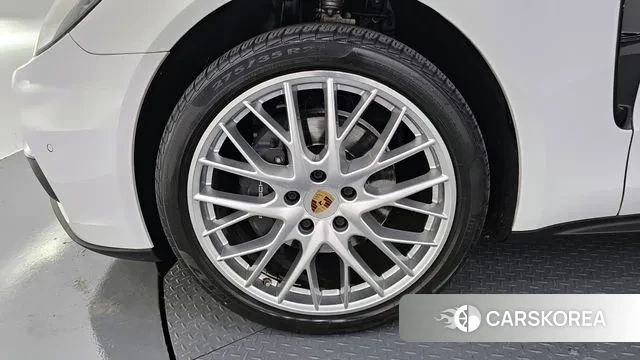 Porsche Panamera (971) id 3274972 из Кореи 15