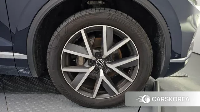 Volkswagen Touareg 3rd generation id 2984098 из Кореи 15