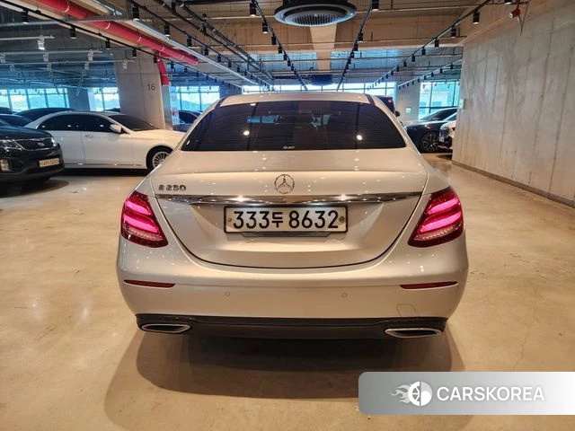 Mercedes-Benz E-Class W213 id 4769990 из Кореи 14