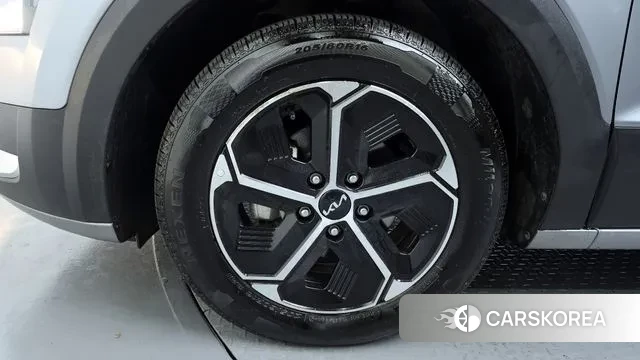 Kia Di Ol Nu Niro id 3659568 из Кореи 15