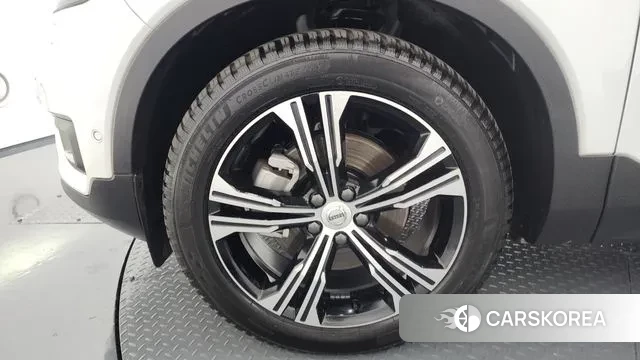 Volvo XC40 id 3384905 из Кореи 15