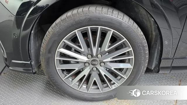 Audi Q3 (F3) id 3437622 из Кореи 15