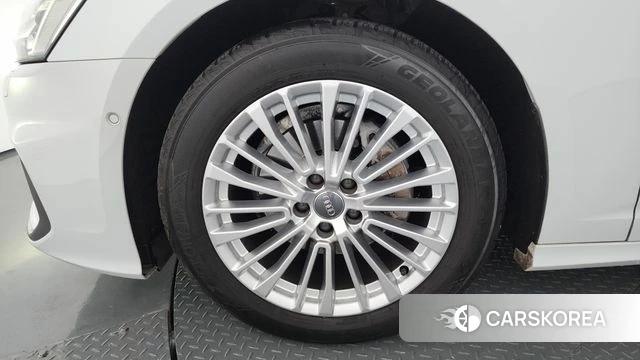 Audi A6 (C8) id 4429479 из Кореи 29