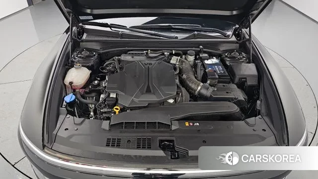 Hyundai Grandeur (GN7) id 3685140 из Кореи 15