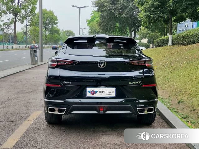 Chang'an UNI-T 2024 Черный из Китая, фото 5