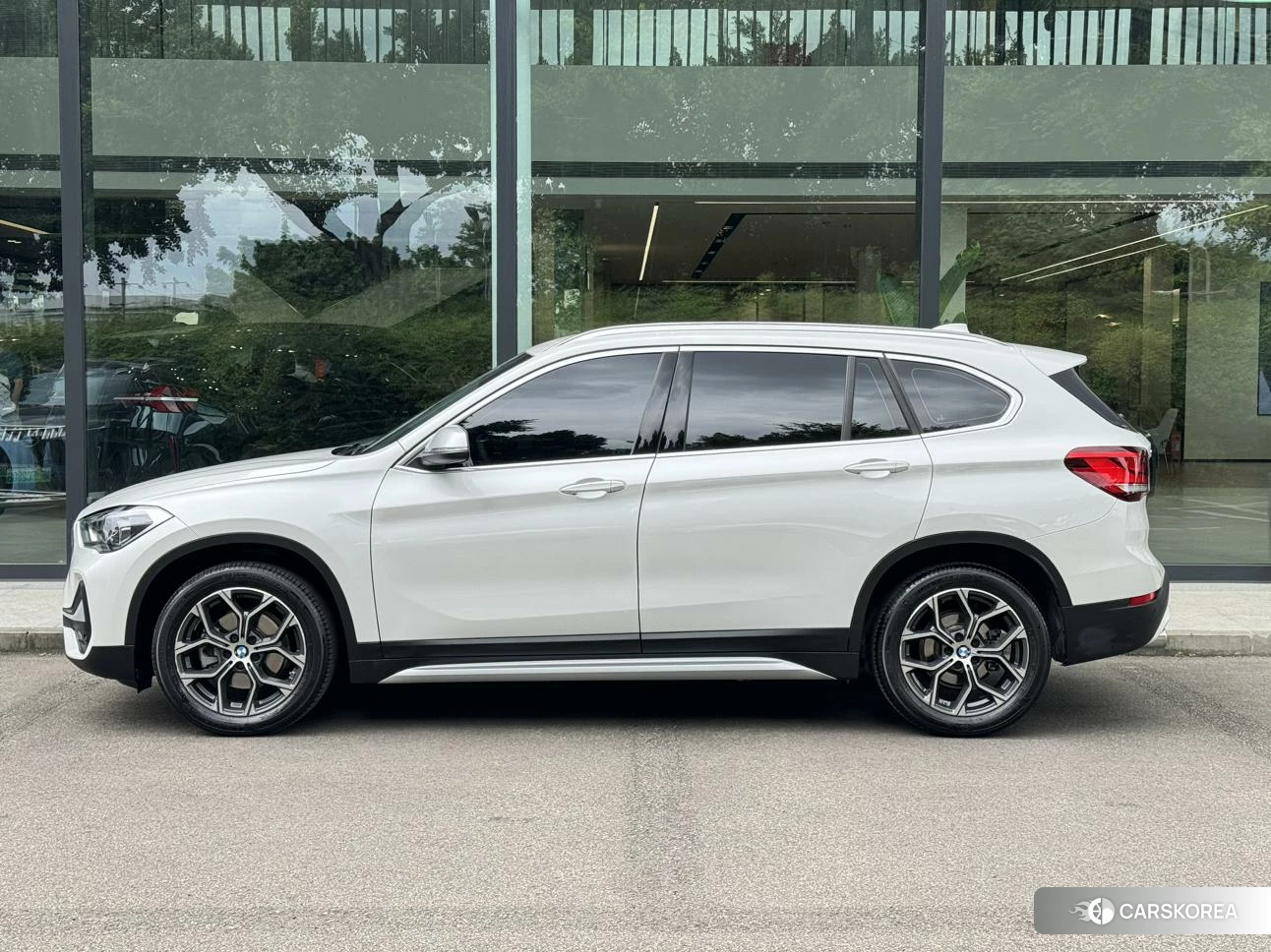 BMW X1 id 4498815 из Китая 13