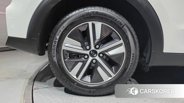 Kia The New Niro id 4836685 из Кореи 26