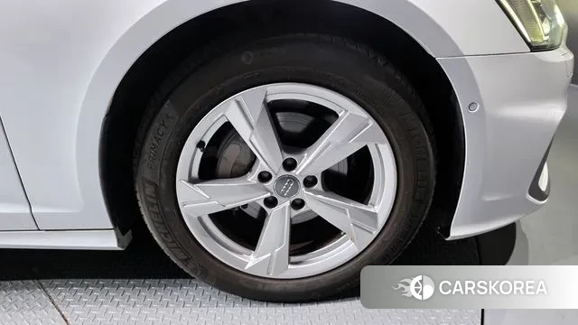 Audi A6 (C8) id 3296354 из Кореи 15