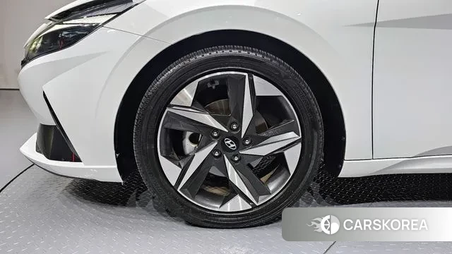 Hyundai Avante (CN7) id 3318627 из Кореи 15