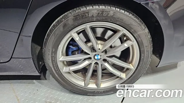 BMW 5 Series (G30) id 2897191 из Кореи 15