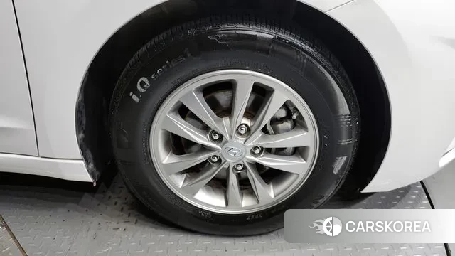 Hyundai The New Avante AD id 3060357 из Кореи 15