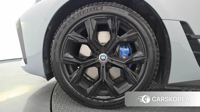 BMW i4 id 4676022 из Кореи 31