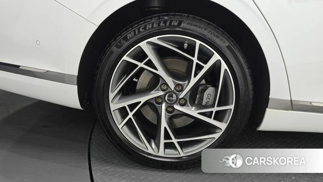 Genesis G90 (RS4) id 3851787 из Кореи 15