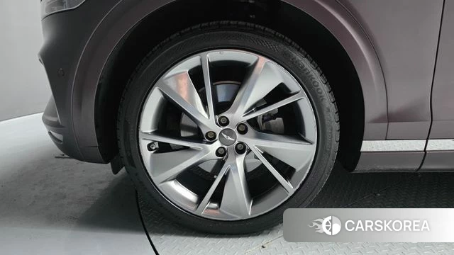 Genesis GV70 id 3954679 из Кореи 15