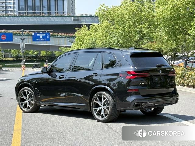 BMW X5 id 4277871 из Китая 16