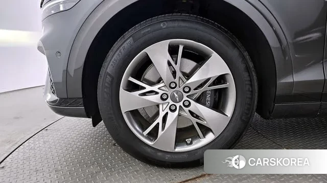 Genesis GV70 id 3442426 из Кореи 15