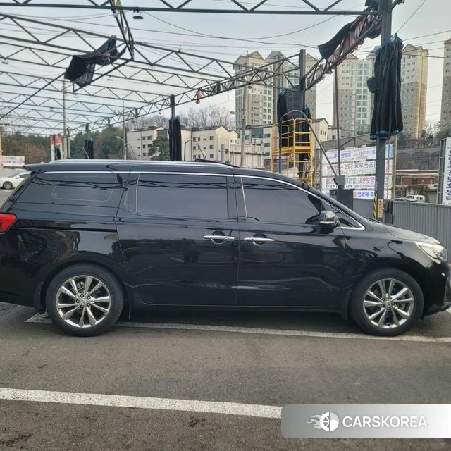 Kia The New Carnival id 4454896 из Кореи 13