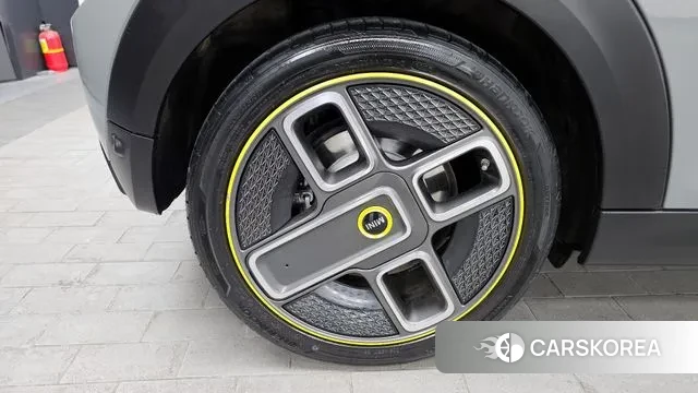 Mini Cooper Electric id 3610977 из Кореи 15