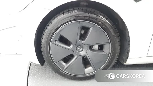 Tesla Model 3 id 3390049 из Кореи 15