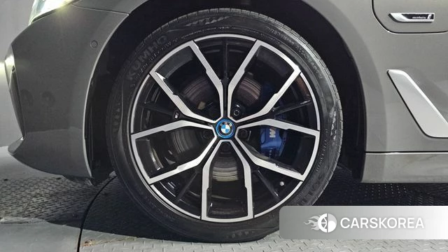BMW 5 Series (G30) id 4758734 из Кореи 15